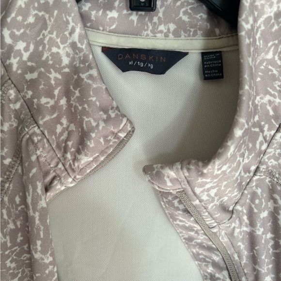 Danskin Light Pink Patterned Jacket - Picture 6 of 6